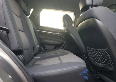 2013 Kia Sorento Lx из США, поврежденный, VIN 5XYKT4A69DG382734